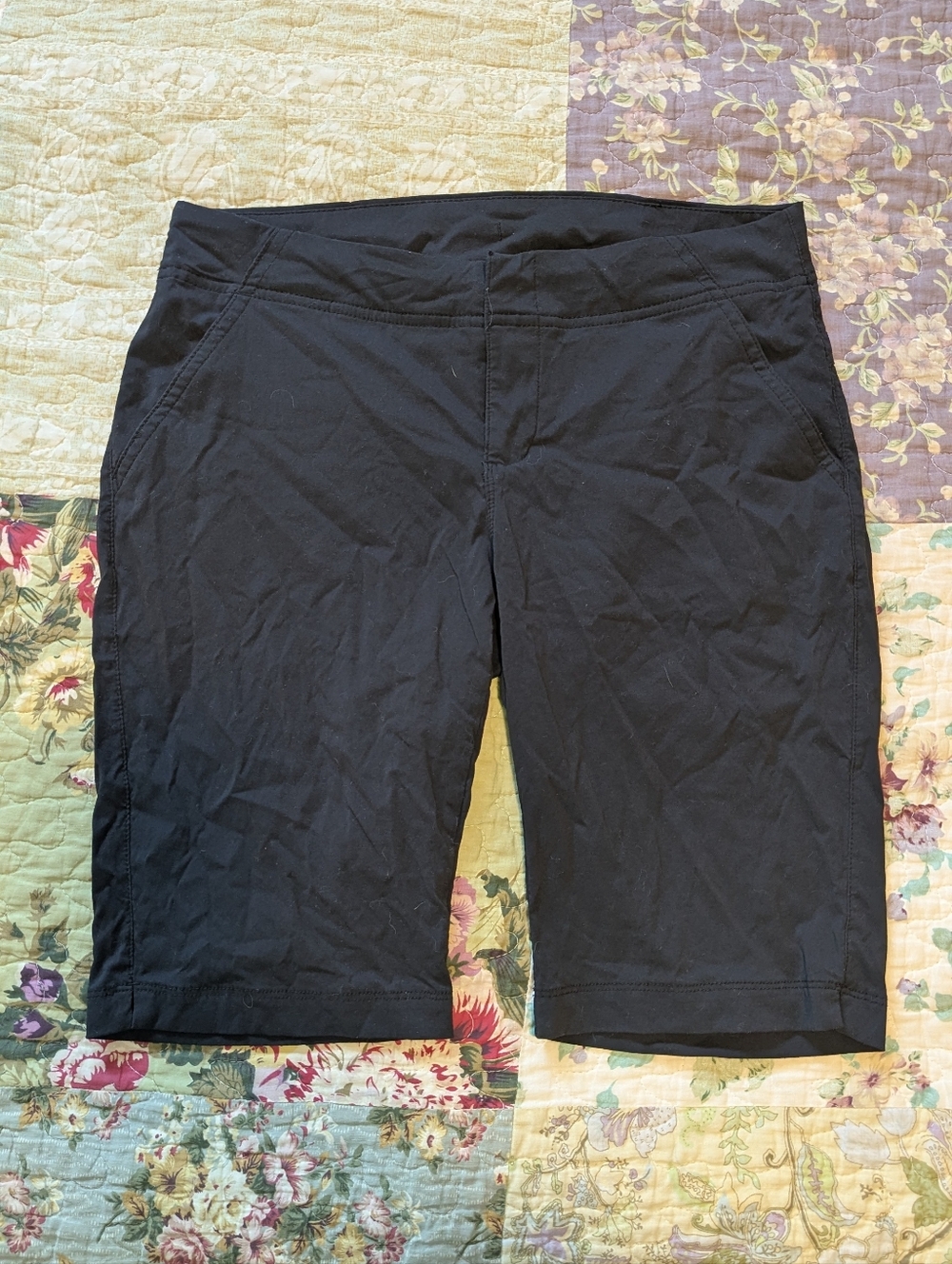 Columbia Nylon Long Shorts Women's Athletic Golf Shorts Black